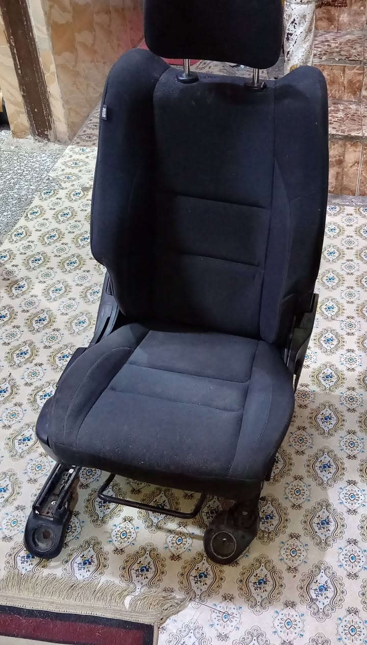 السلام عليكم
كشنات دورنكو للبيع العنوان البصرة الزبير 
رقم الهاتف *********** 
السعر قيم وأخذ
