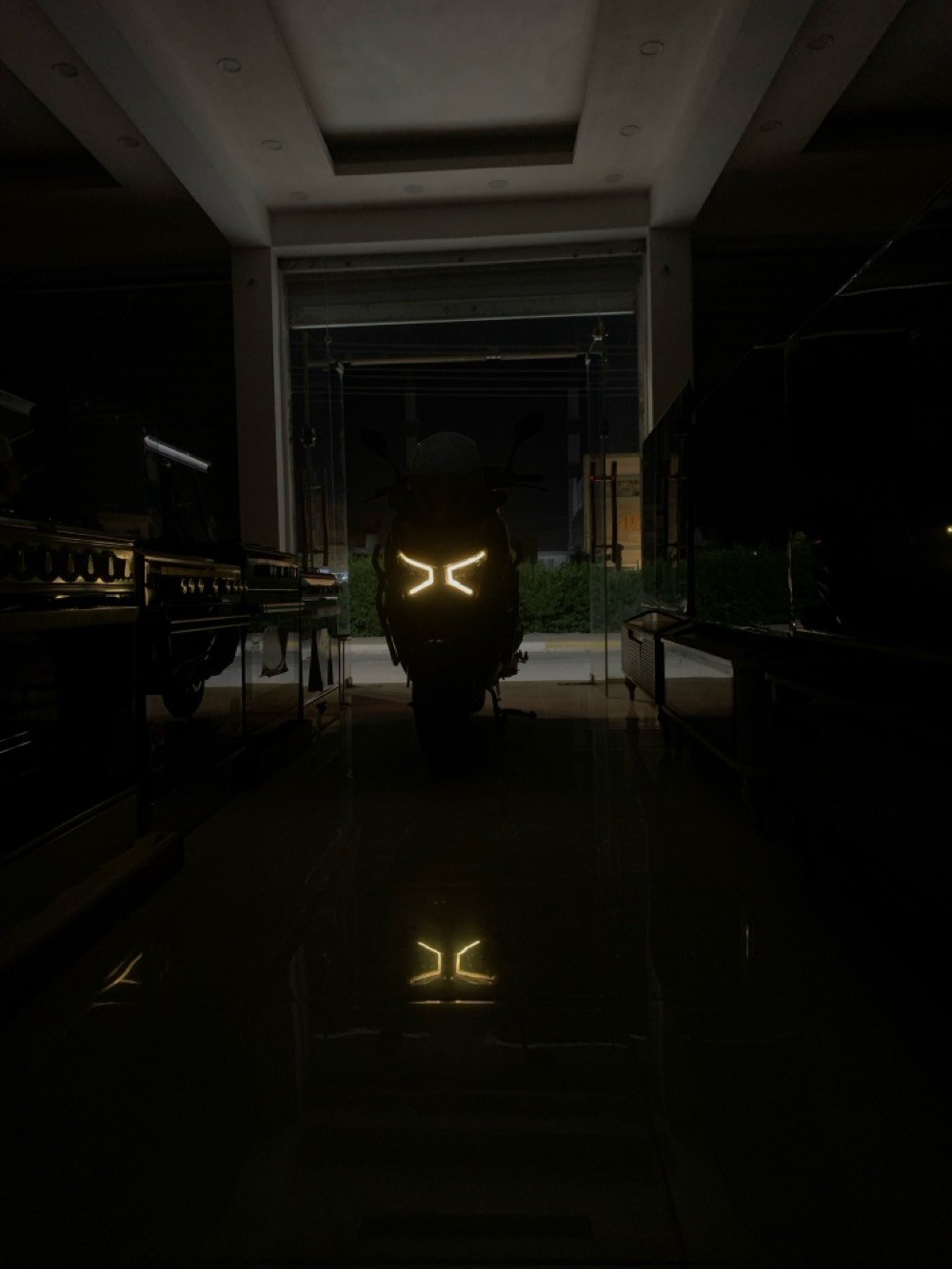 دراجه ٢٠٢٥ نضافه ١٠٠/١٠٠ بس بيها شخوط صغار بالصفحه موضح بالصور للبيع او مراوس حسب القناعه العنوان كركوك دوميز *********** للاستفسار واتساب