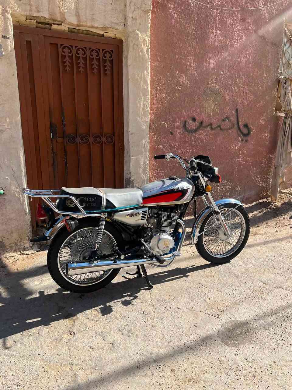 دراجه تايكر 4 كير موديل 2022 طالعه ب 2025/5/15 مكفوله مابيه نقص مكان سده الهنديه ***********
