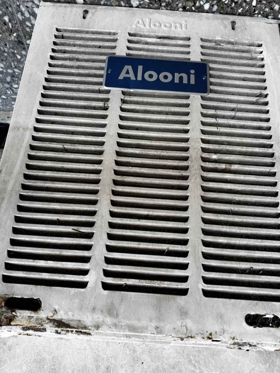 السلام عليكم مبرات الونا العدد 3 افضل مبردة و افضل نوعية هية الونا نضيفات و الياف جديدة سعر الوحدة ب 100 العنوان الدورة شارع 60 الرقم ***********
