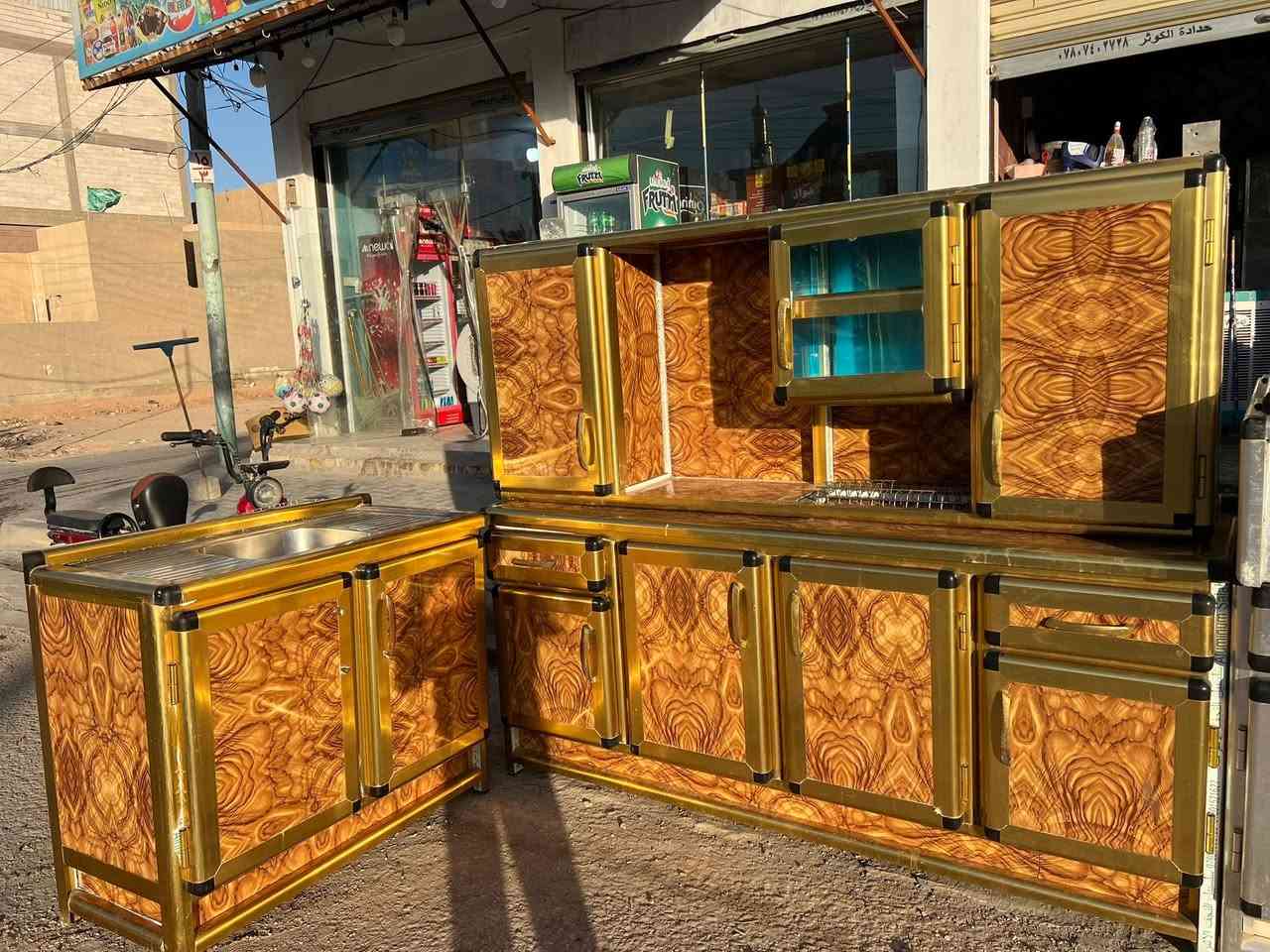 🛑كاونتر ثلاث قطع اخو البلاش
١-سنكي ٢-ملحق تعليق -٣وجرارات 
السعر ٢٥٠ الف وبيه مجال حگ الكروه 
الموقع كوفة حي ميسان شارع البوريات مجاور البعاج 
للتواصل معنا ‭***********‬
