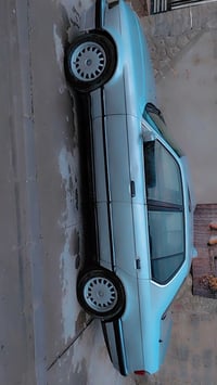 بي ام 735 • مكاني • مراوس