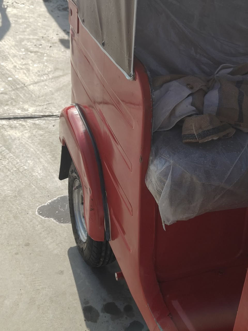 تكتك. رقم وسنويه للبيع تكتك نضيفه ومكينه لا تنقيص ولا تبخير. ولا صوت اكسن تكتك حلوه مصبوغه عام جماليه فقط لستفسار
***********
