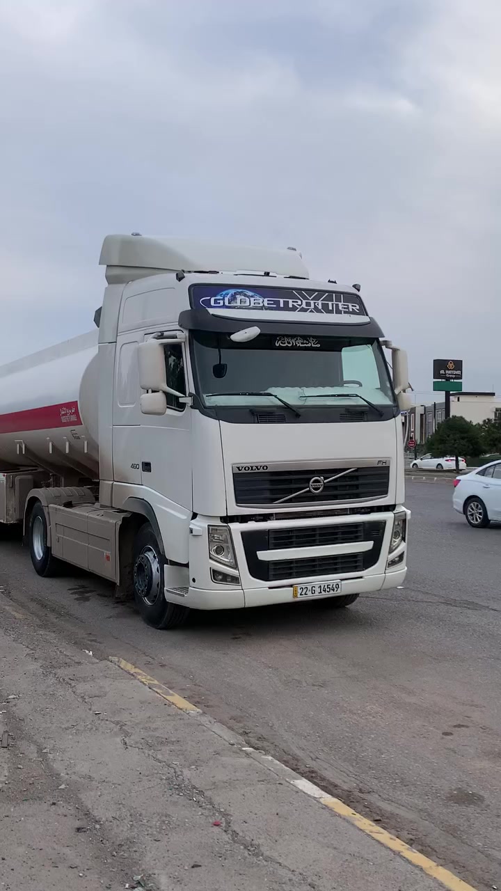 ڤالڤوی ٢٠١١ فول فول مواسفاتە بەس ریتایدەر نیە هەموشتی بەشەرتە ٨٥٠ هەزار روشتوە ***********
***********
