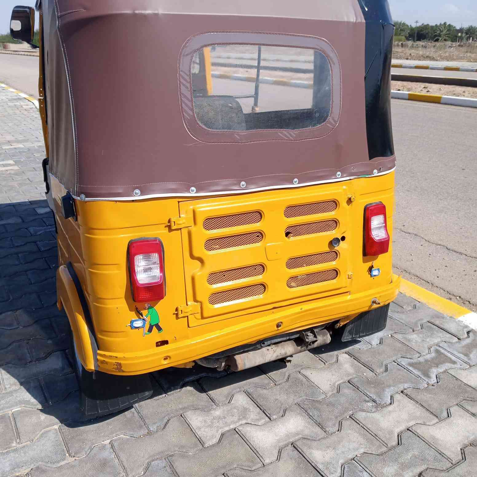 السلام عليكم تكتك بجاج مديل ٢٠ تكتك جاهزه خير من الله اوراق ( استنساخ اتكفل سرقه وعشاير ) تكتك ديشبول جديد كاعيات جديده بس عوزهن رش صبغ تايرات جديده تعمير جديد تكتك جاهزه خير من الله كبل للشارع مكاني بابل شوملي السعر ٣ ونص وبيهه مجال ‏‪***********‬‏
