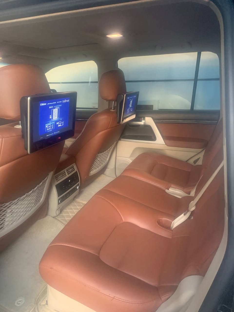 جمعه مباركه 2019 vxs مواصفات لكزس كفاله  عده بارد  قليل للبيع 50 الف دولار مواصفاتها معروفه جكات وتبريد كشنات فول للاخير مكان السياره ديالى


**إذا كنت صاحب هذا الإعلان وتريد حذفه لأي سبب، رجاءا أرسل رسالة إلى الدعم الفني**