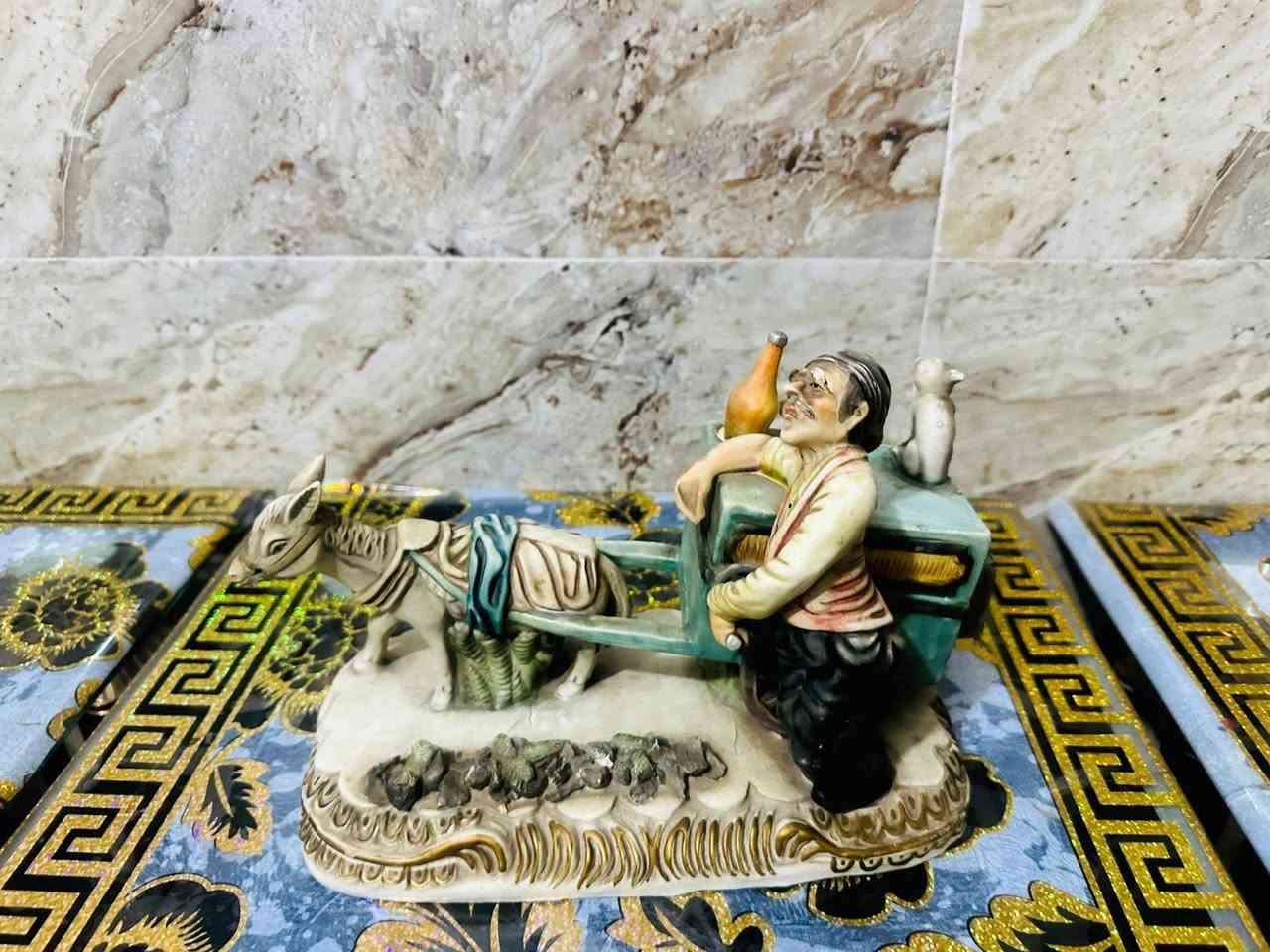 سلام عليكم عجيبة هذا الشكل الحلو شي مختلف قطعة تخبل قطعة أوربية تخبل سعر ٣٠ الف معا توصيل ***********
