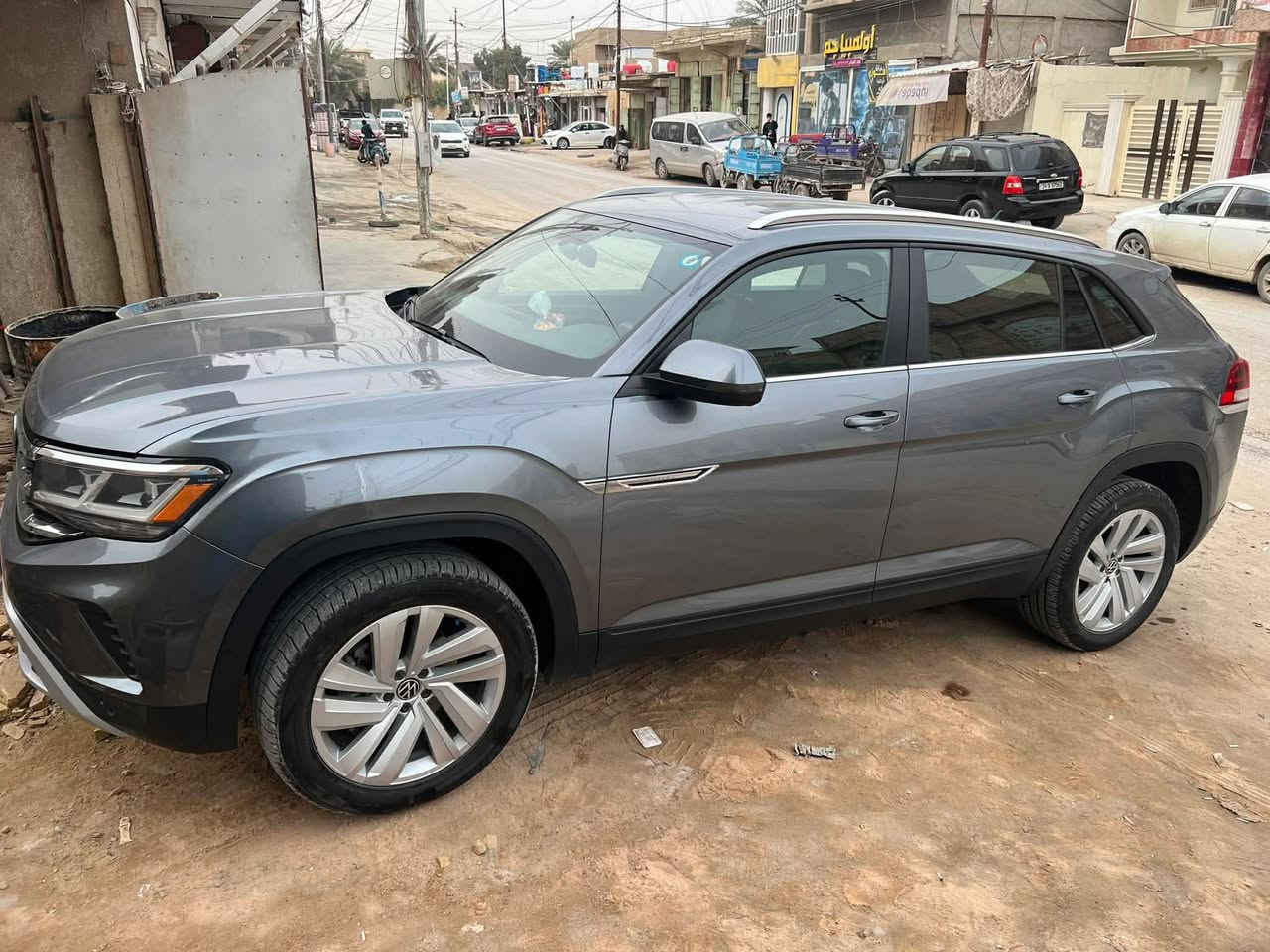 سلام عليكم
اطلس موديل 2023 رقم بغداد 

مواصفات السياره وصورها وصور سونار وياهن 👇

🔺بصمة
🔺تشغيل عن بعد
🔺محرك 6 سلندر تنفس طبيعي
🔺لايتات ذكية  IQ LiGHT LED
🔺شاشه تتحكم بيها عن طريق اشارات اليد من بعد
🔺صندوق كهربائي بحركة الكيك تو 
🔺فول رادارت و ايضاً رادار خلف الشعار الامامي
🔺يدات باب بصمة بيهم
🔺تدفئة
🔺نظام قياده تتكون من سبورت وايكو ونورمال 🔺والطرق الوعره 
🔺وتتكون من نقاط عمياء بل مري
🔺كشنات جلد بل كامل
🔺ويل حجم 20 بلادي
🔺واغلاق الموافذ عن طريق البصمة
🔺واكيد 4x4
🔺كشنات كهرباء
🔺مواصفات SEL Premier 
🔺السياره خمسه راكب فئة سبورت كروز

السياره سعرها 260 وبيها مجال  

مكان سياره حله رقمي ***********
