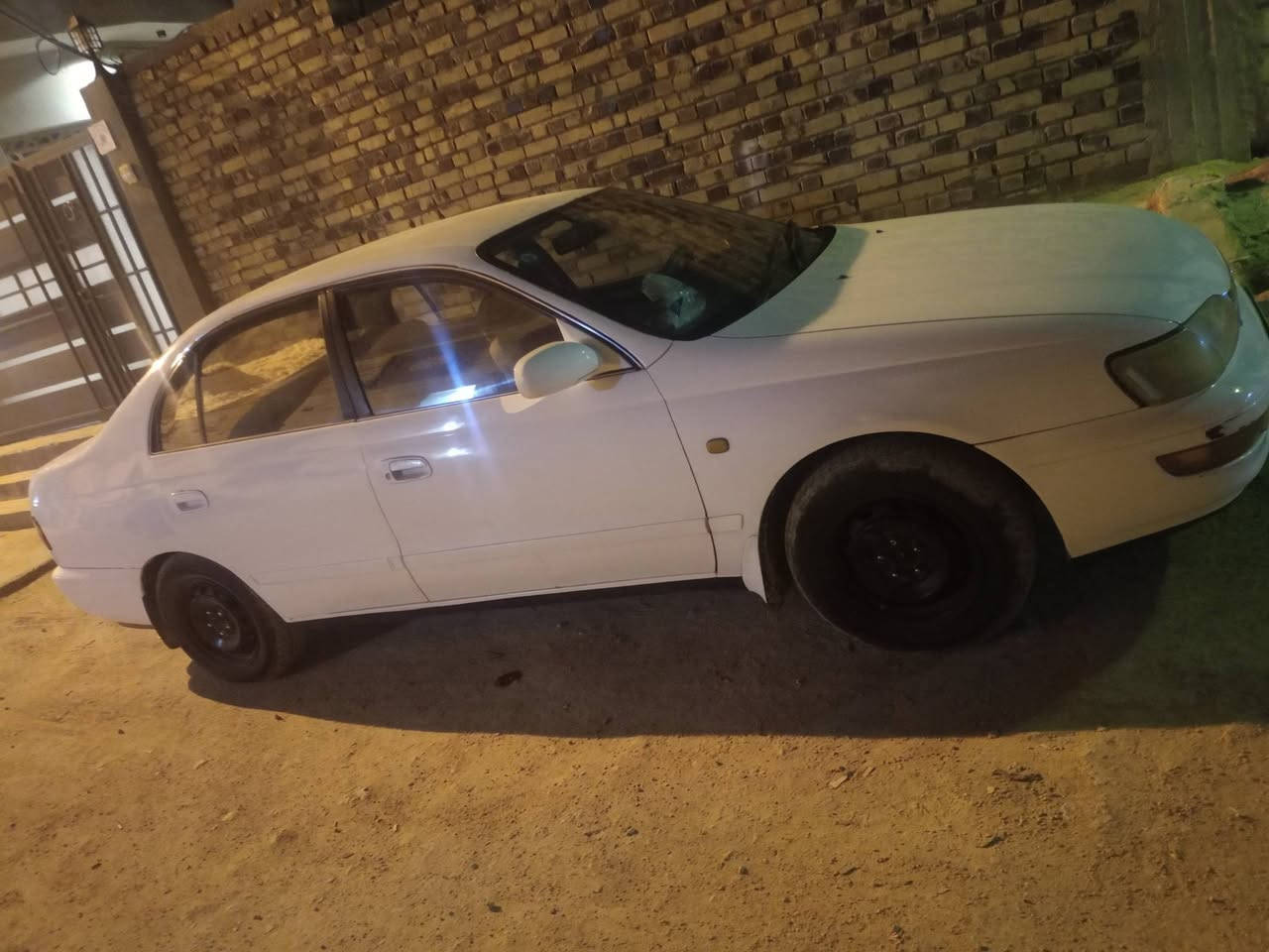 سياره كرونه نفخ رقم نجف انكليزي سنويه صاقطه سنه وحده تحويل كبل عقد مروري بديها بدون صبغ ولا ضربه 
مكينه بيها خيط تبخير قليل كير مكفول حدايه وره وكدام جديد مشط جديد تخم تاير كهربائيات كله شغله تبريد شغال غرفتها جديده ما ناقصه شي مكاني النجف سعرها 55 وعندي مقطع فيديو الها راسلني خاص وادزه ‏‪
‏‪0780 983 9878‬‏ اتصل
