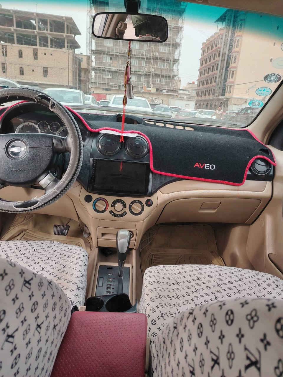 السلام عليكم سياره افيوا لبيع موديل 2009 رقم نجف مكانها نجف بسمي السعر 67 وبيها مجال بيها قطعه جاملو الامامي جهة السايق وصبغ داير للاستفسار الاتصال على الرقم التالي ***********
