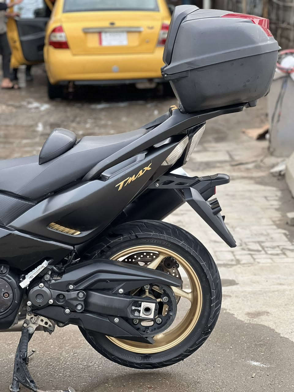 سلام عليكم درجه تي ماكس الفين و ١٥ ويت ماكس رمبه وضع شركه قبل شهر طالعه من معرض كلشي و كلاشي مكفوله كفاله عامه ماشيه ٣٢ الف حقيقي بكاني بياع تقاطع درويش *********** سعرها ٥٤ و بيها مجال
