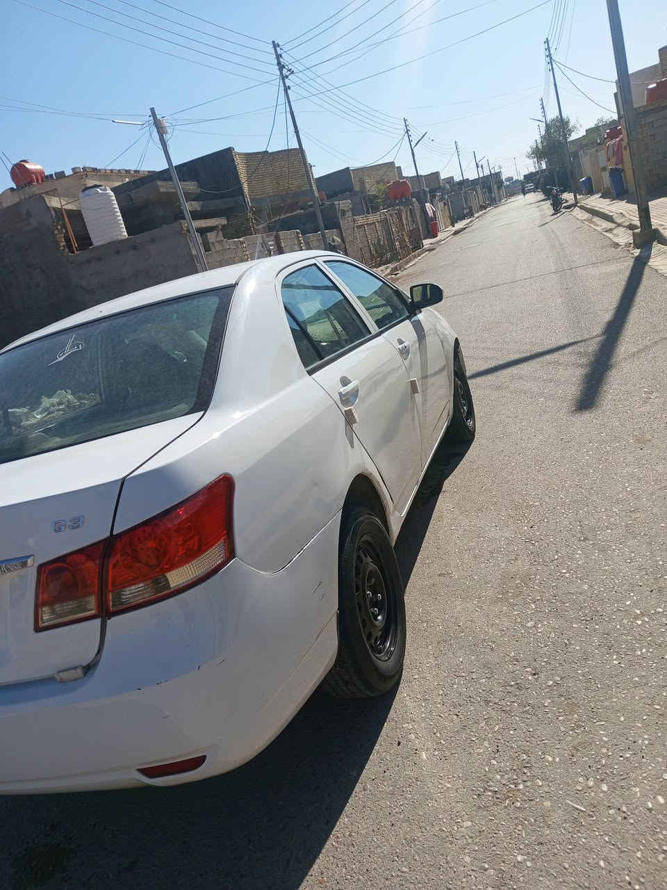 سلام عليكم سياره بي وأيدي للبيع2013 رقم ميسان مصبوغه عام جماليه مكان سياره العماره قضاء علي الغربي
سعر 43 وبيه مجال 
نتصل ودلل ***********
