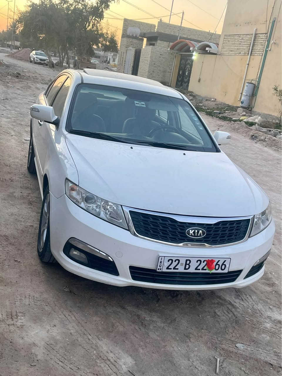 السلام عليكم… من بعد أذن الأدمن المحترم..
للبيع او مراوس بسيارة اقل..
موديل 2009 سيارة نظيفة جدا على ايد شخص واحد
مكان السيارة النجف الاشرف.. 
للتفاصيل اكثر الاتصال بالرقم *********** النجف, العراق
