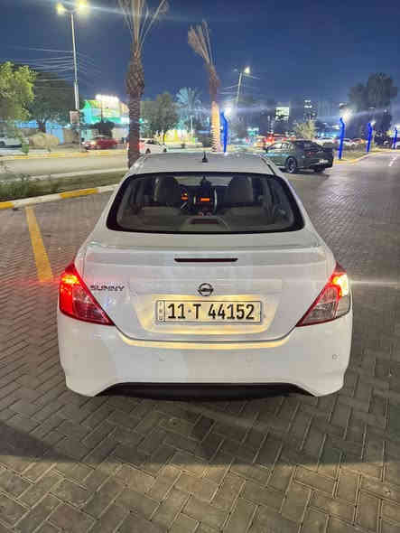 اسلام عليكم نيسان صني هندي مديل 2019 السياره كلش نضيفه بيه بس بارد اصبعين بل جاملغ الخلفي والبكلايت فقط  ماشيه 55 الف فقط اخت الجديد صور الضربه عندي سنويه جديده باسمي تحويل ثاني يوم الرقم بغداد السعر 109 وبيه مجال بسيط ***********
