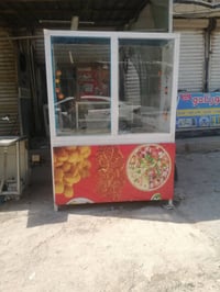 غراض مطعم للبيع باتي نه ١٢٥ طباخ ودبه غاز ١٠٠ حمايه ٤ بلانكات منظديه ٦...