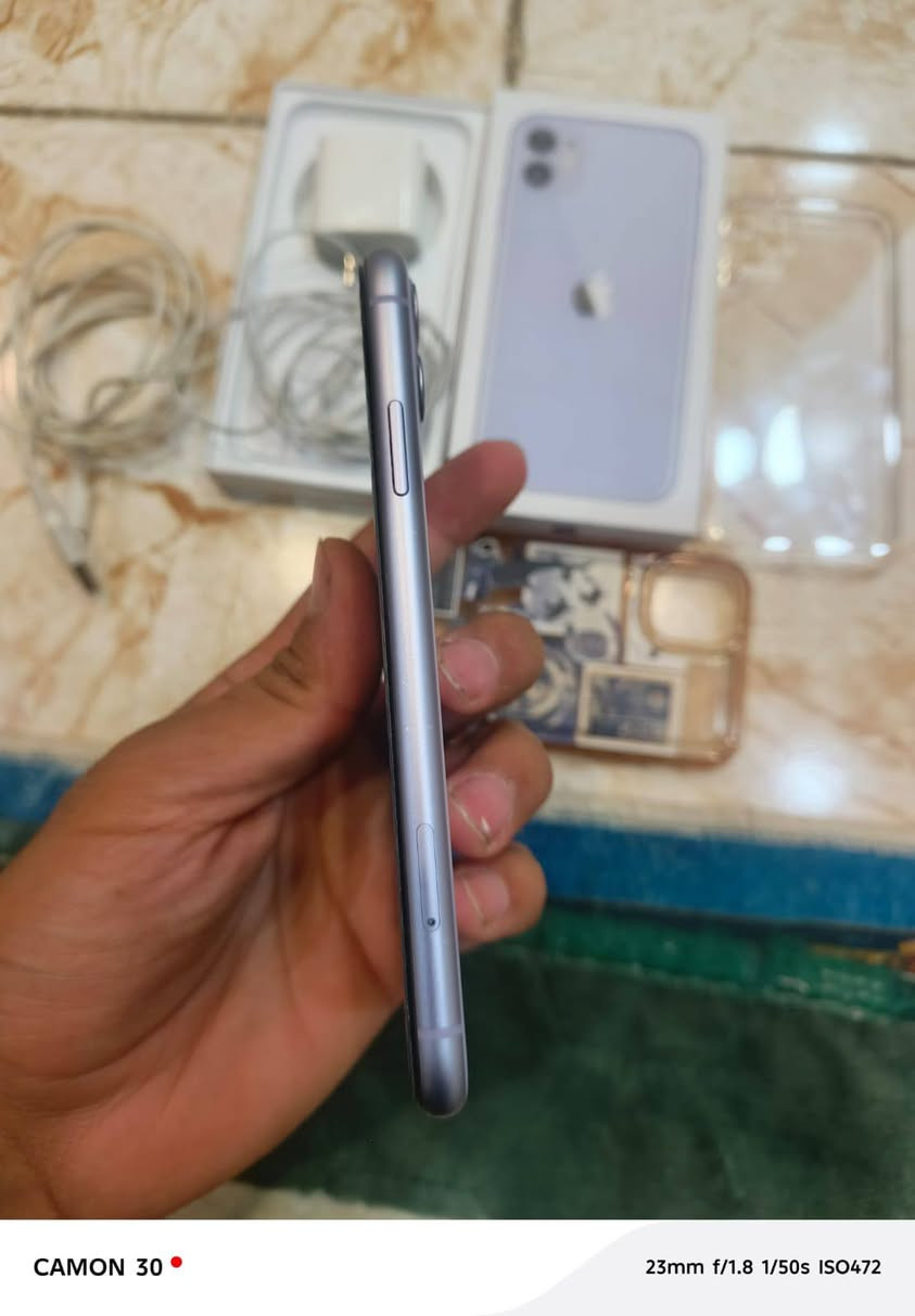 سلام عليكم
ايفون 11 عادي.  بطاريه74 ذاكره 128
جهاز وتر ما واصل تصليح ابد وضع شركه  . كامل غراضه. كارتونه+شاحن اصلي + كيبل + 2 حافضات+سماعات + حساب ايكلود مصار يومين من اخذته 
سعر 275قفل  العنوان بغداد 
جهاز  بي ضمان سبوع.  

***********.
