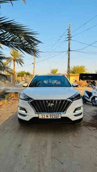 السلام عليكم توسان 2020 فول مواصفات ١/١خليجي ماشيه 51الف حقيقي كفاله عامه من الصبغ والضربه فقط بارد أربع أصابع ب الحافه مال الباب محرك كير ع وضع الشركه برغي ما مفتوح بيهن بنورما بصمه تشغيل و بصمه بيبان تبريد قطعتين خمس عدسات كشنات جلد كشن كهربائي شاشه كبيره تحكم ستيرن صاج داخل السياره لايت لد مري شفط ترحيب وشفط المري ويل كب حجم ١٩ كامره أمامه +خلفيه دواره حساس خلفي اضاءه لد باليدات السياره بسمي سنويه جديه الاتصال ع الرقم. *********** السعر 218 وبيه مجال بصيط
