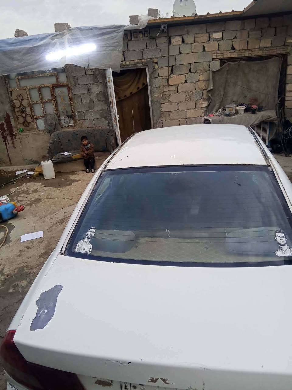 سلام عليكم لانسر مستيوشي موديل 1996 رقم بغداد تحويل ثاني يوم محرك جديد كير كايم صدر مامي خلفي جديد كهربايات شقاله سعر 26وبيه مجال لعلوان ابو غريب ***********واساب وخط
