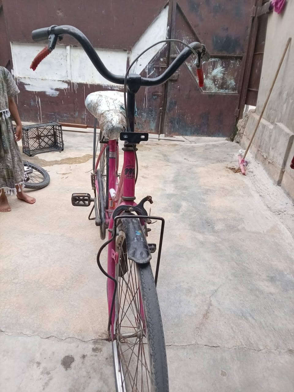 سلام عليكم عندي بايسكلات مابيهن اي عيب


**إذا كنت صاحب هذا الإعلان وتريد حذفه لأي سبب، رجاءا أرسل رسالة إلى الدعم الفني**