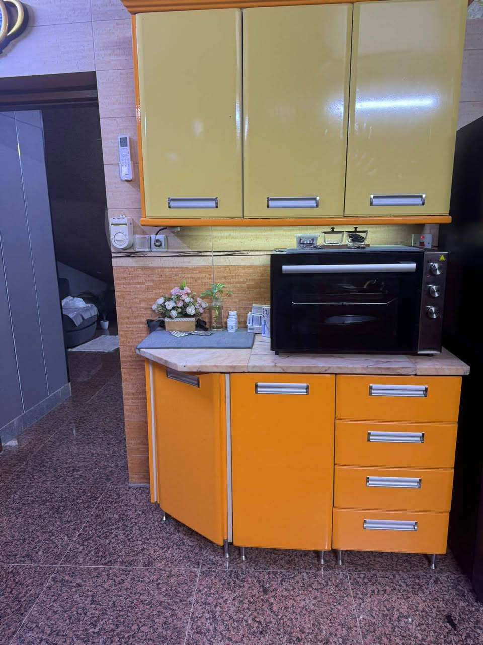 كاؤنتر 750ميز طعام 450 للستفسار ع رقم***********
