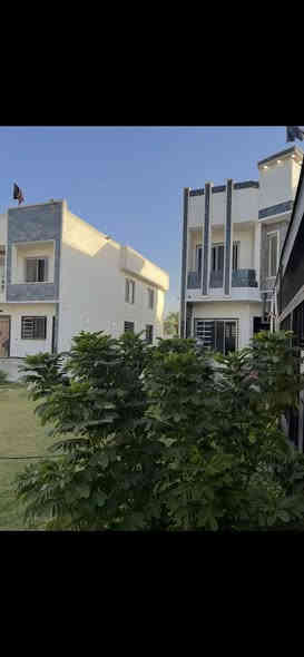 بيتين vip للاستثمار والايجار السنوي فقط الدوره مدخل جمعيه خير الله على خدمي السريع المؤدي الى محطه الؤلؤه يصلح سكن او شركه او مخازن 
- كل بيت ٥ نوم 
٢- سويتات الطابق الارضي والثاني
٣- مطابخ ايطاليه 
٤- بكل طابق كيزر 
٥- بكل بيت ٣ تانكيات ماء ومظخات ماء وبوسترات 
٦- تدفئه وتبريد 
٧- حدائق ٢ كبار 
٨- المساحه الكليه ١٤٠٠م 
٩- كامرات مراقبه فول 
١٠- كراج والطرامي تاخذ ١٠ سيارات 
١١- كل بيت ٤ حمامات + تواليتات وحمام خارجيه
١٢- شلال وكعده ترفيهيه باحدى الحدائق 
*********** / ***********
