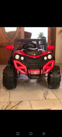 سيارة طفل • بطاريات جديدة • ريموت تحكم