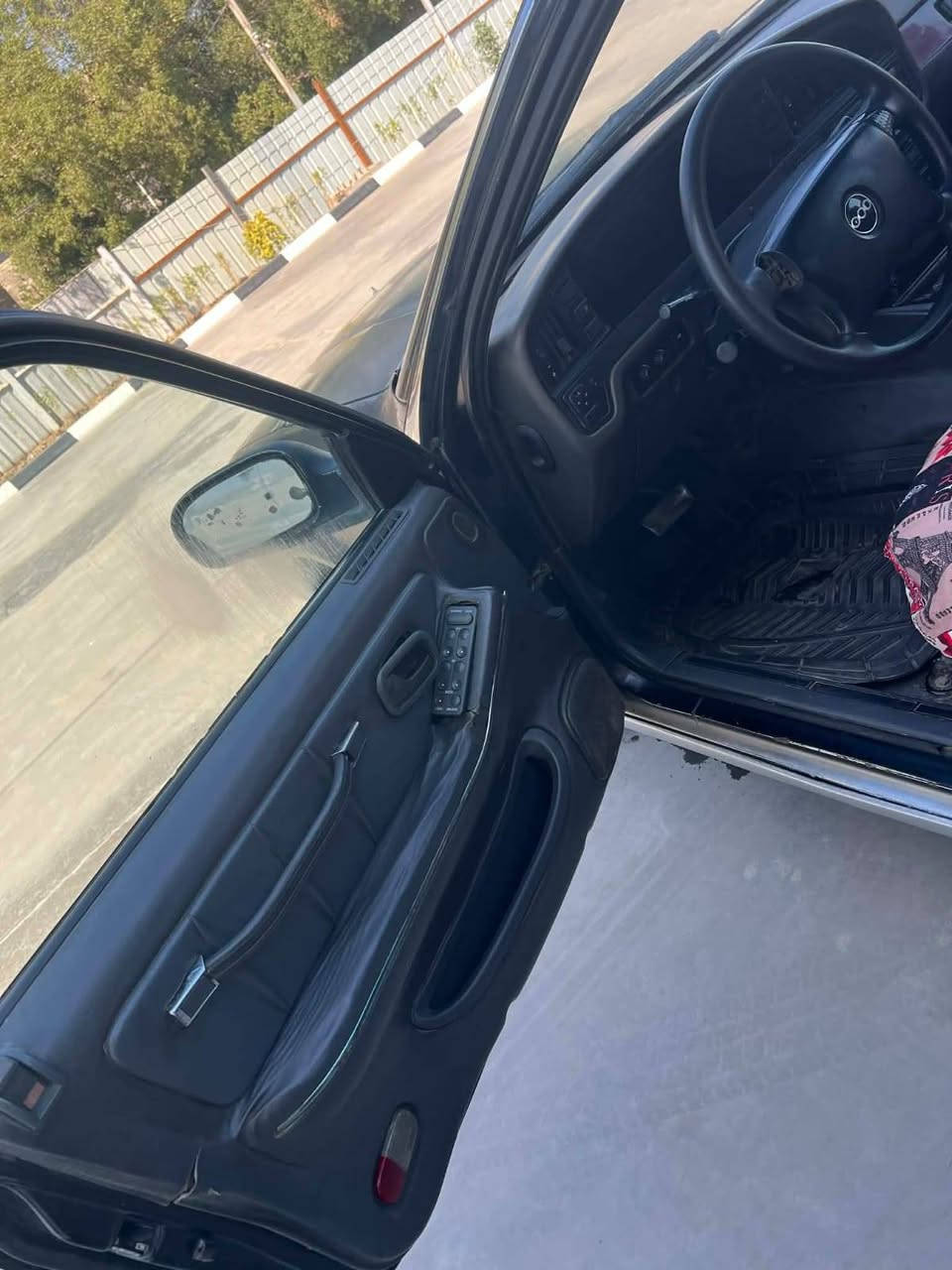 سلام عليكم بروك هام موديل 1993كير اوتو محرك بي تبخير قليل بدون تنقيص بسمي تراي وين ميعجبك كهربايات كلها شغاله بيها ملاحضات بل كشر سعر 28 وبيها مجال شي بسيط رجاء الميعجبه سعر خلي يعبر مكاني بغداد بياع حي تراث


**إذا كنت صاحب هذا الإعلان وتريد حذفه لأي سبب، رجاءا أرسل رسالة إلى الدعم الفني**