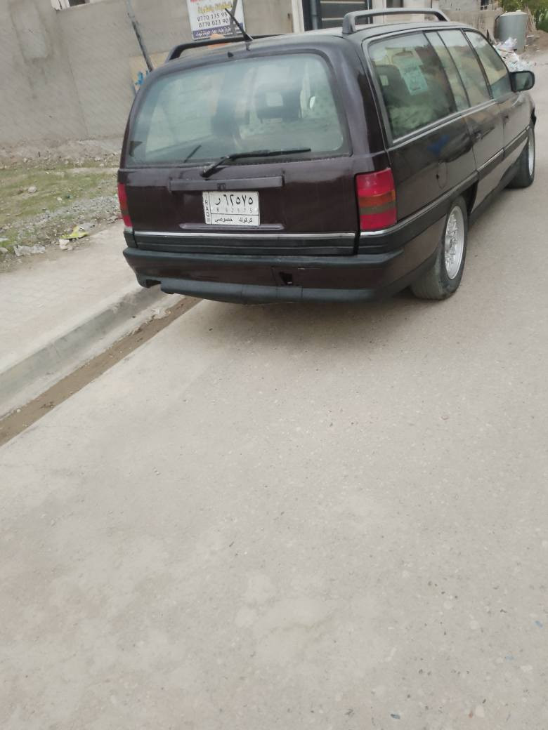 اوبل اوميكا موديل 93 سنويه مشروع وطني لحد 29 مصبوغ عام جماليه بدون معجون السياره بدون ضربه وبدون خياس لون بذنجاني حجم 20 بلادي محوره كابريتار الغرفة علئ وضع الشركه كهربائيات السياره شغاله
سلايت اي بي اس باور جامات كهرباء محرك لا صرف ولا بخار 
العنوان كركوك طريق بغداد 
*********** كركوك, العراق
