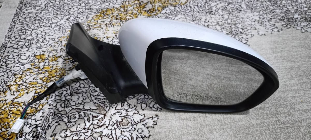 مرايا جانبيه صفحه اليمنه بلادي مو تجاري سنترا 2023للبيع


**إذا كنت صاحب هذا الإعلان وتريد حذفه لأي سبب، رجاءا أرسل رسالة إلى الدعم الفني**