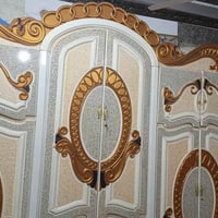 غرفة نوم مستعملة • ميز بلازما • الناصرية شارع عشرين