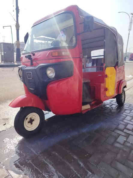 سلام عليكم تكتك موديل 18 أوراق تكتك مجفته تجفيت شركه مره وحده تكتك خير من الله سعر 3500 مكان البصره دور شرطه مقابيل شارع سيد رقم الهاتف ***********
