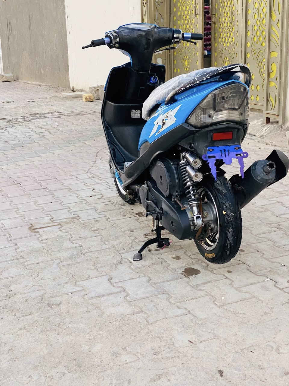 سلام عليكم شباب ماكس البيع مبدل بيه بس بوشه وبستم سعر 600وبيه مجال ***********
