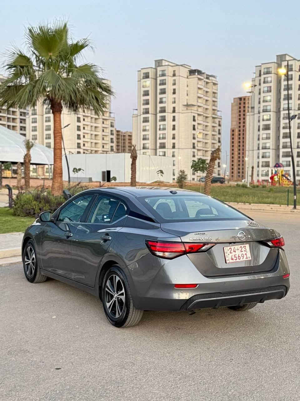 Nissan Sentra SV 
بەس بۆنیت گۆرایە بە بیلادی 
بێ ژۆرێ ئێرباگ سوکان و شان 
کوشن و سوکان هیتەر 
٥٠٠٠٠ کم
تێبینی: سەیارەکە رەقەمە سەنەوی تازەیە
***********
هەولێر أربيل, العراق
