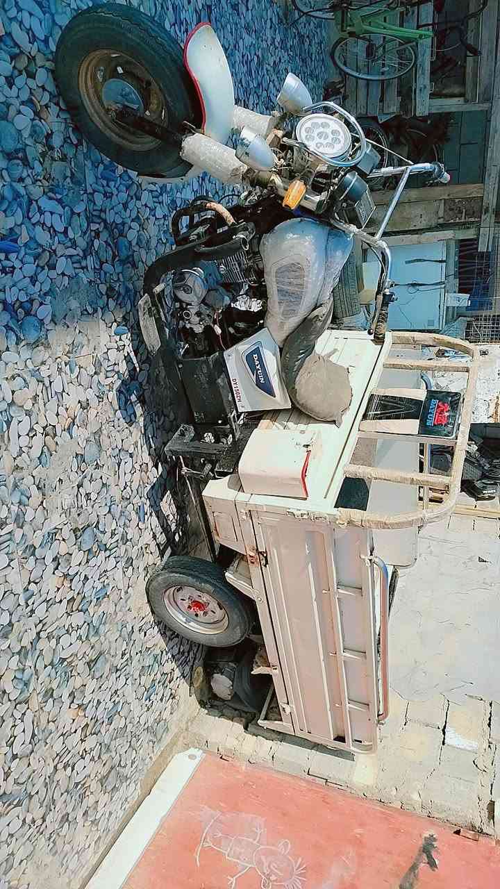 سلام عليكم  ستوته للبيع ناصريه مركز السعر 900 وبيهه مجال ستوته جديده اوراقهه ضايعه يعني ابيع بدون اوراق الشراي ينتصل وبيخير ويدلل*********** /***********
