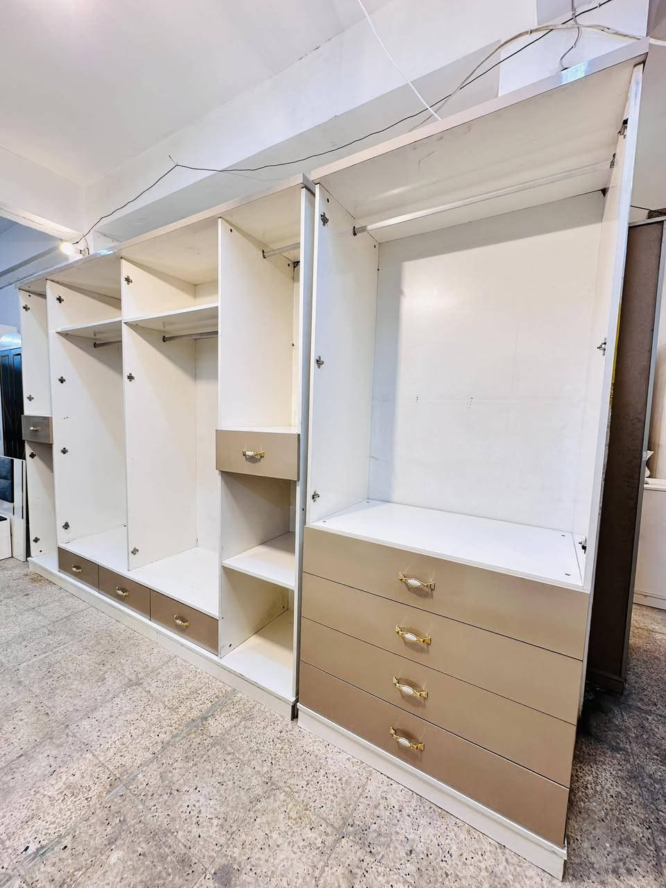 للبيع


**إذا كنت صاحب هذا الإعلان وتريد حذفه لأي سبب، رجاءا أرسل رسالة إلى الدعم الفني**