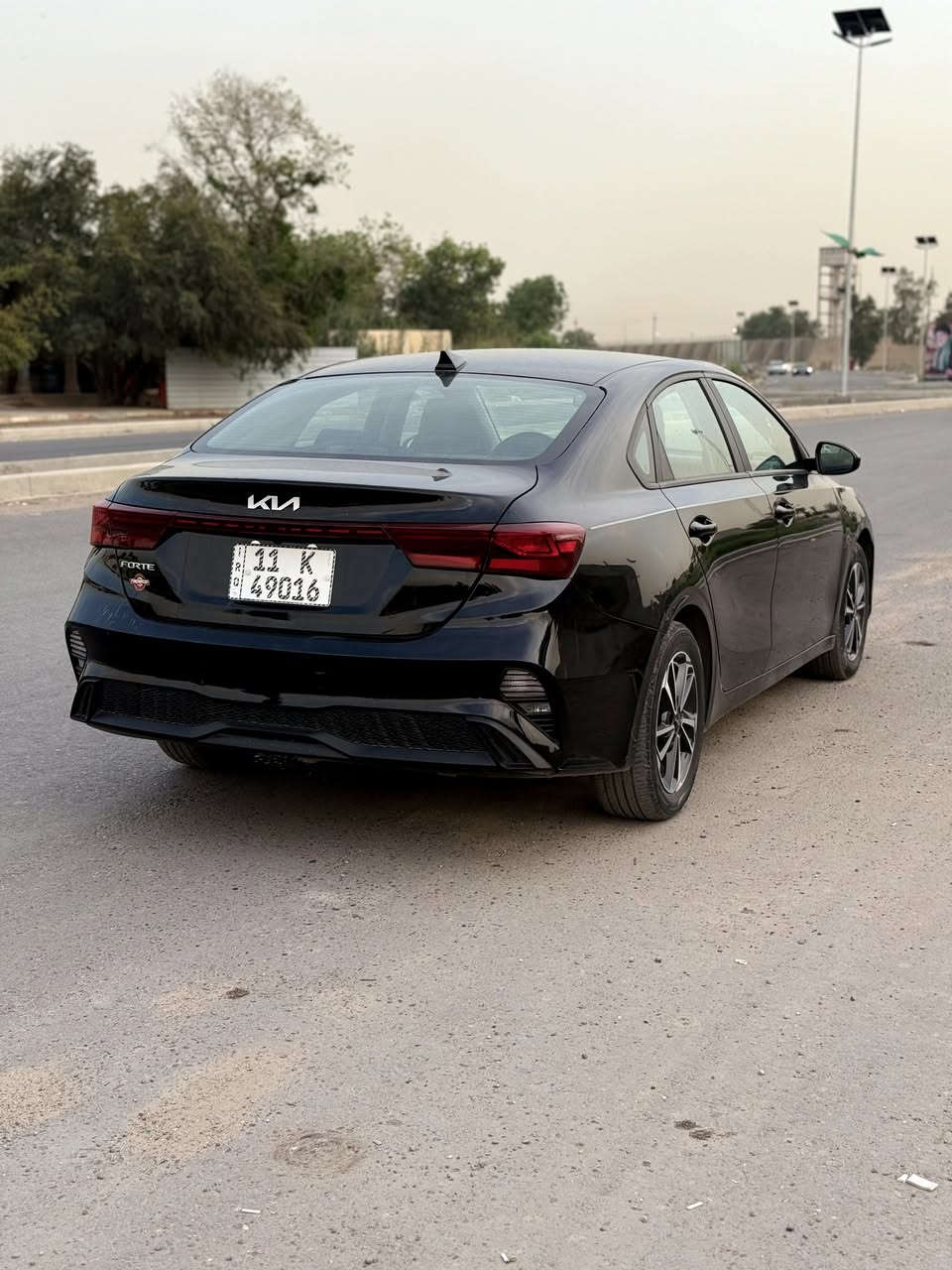 السلام عليكم كيا فورتي 2024 للبيع وارد امريكي ماشيه 28 حادثه بنيد مبدل فقط وجاملغ بارد لايتات اصلي امريكي زنون بيها صارت اثناء النقل رصعتين بارد السياره جاهزه مرقم بغداد باسمي المكان العامرية بغداد السعر 144 وبيها مجال بسيط للشراي ***********

