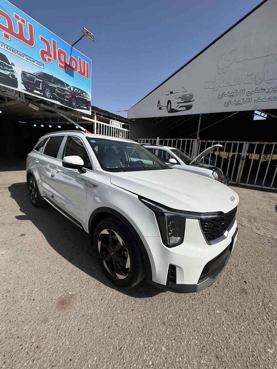 كيا سورنتو موديل ٢٤ الدوليه بعدها بضمان ماشيه ٢٧ فول موصفات ما عدا الفتحه سياره كلها ع وضع الشركه سعرها ٣ 

‭٠٧٧٠ ٧٣٤ ٢٦٢٣‬
