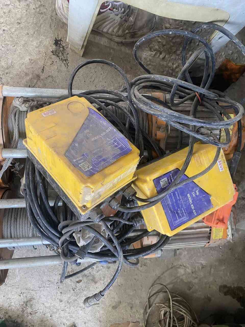 السلام عليكم وانج ايطالي عدد (٢) تحكم عن بعد الطول (٦٥)متر العنوان بعذاد البياع *********** (*********** )
