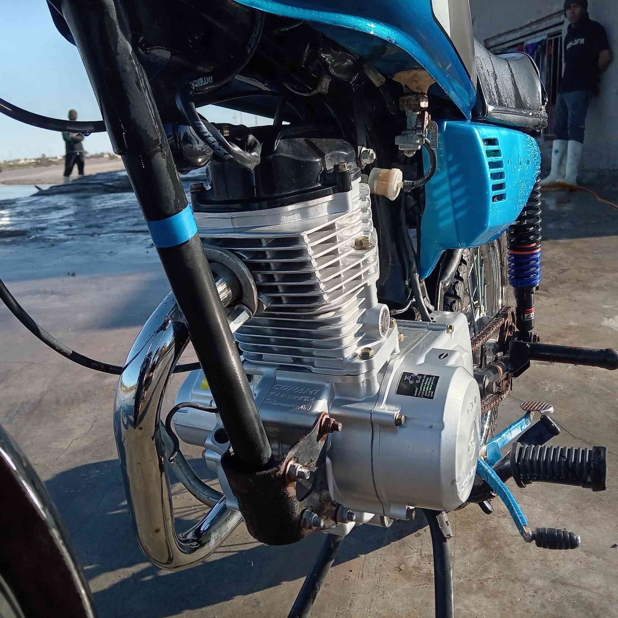 ألسلام عليكم
دراجة للبيع 4 كير 

مكفول كفاله عامه

الشاصي 2015

تعمير 25مكاني واسط

***********
