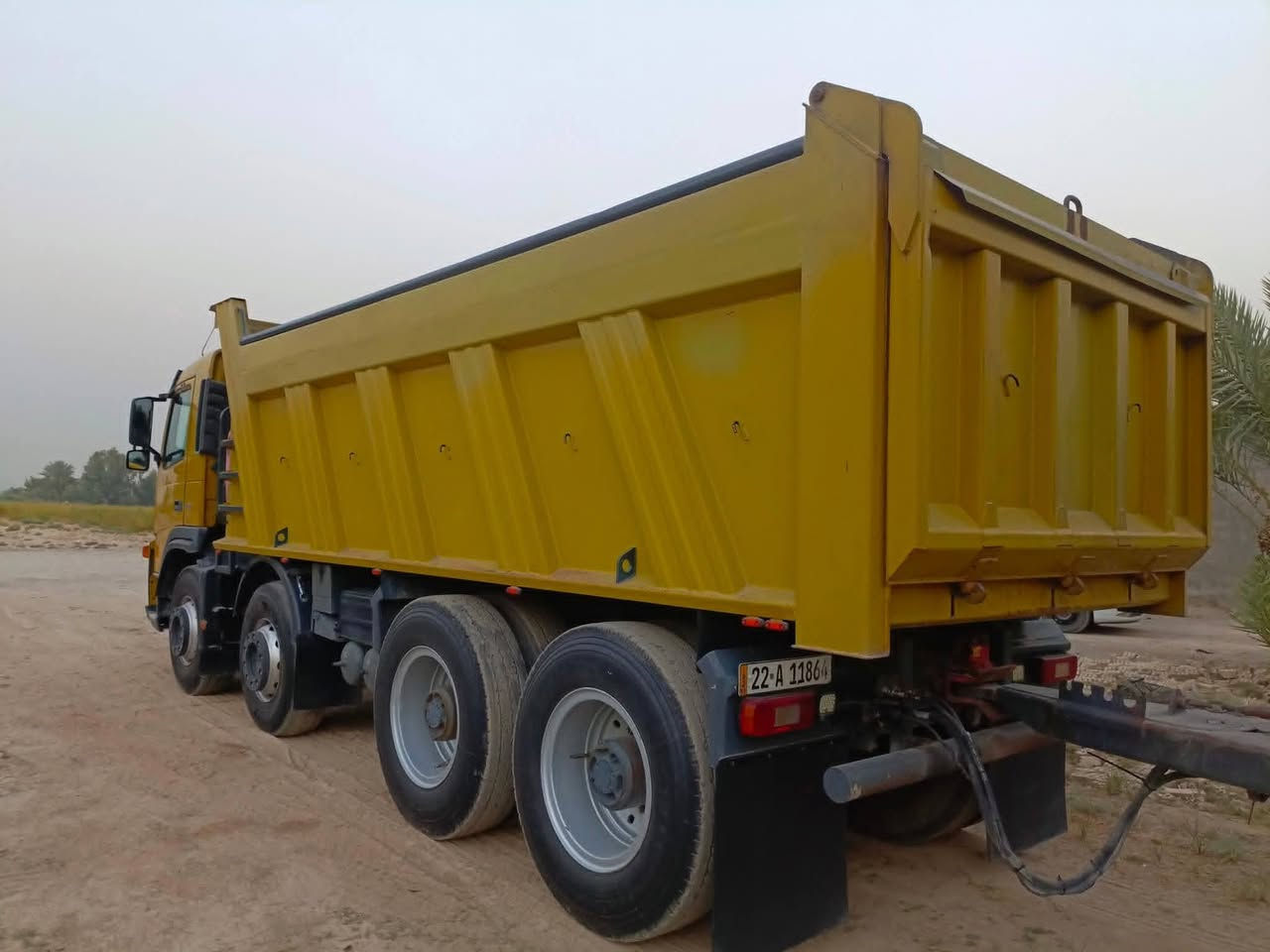 السلام عليكم للبيع فالفو شيطان مودل 2003 رقم اربيل باسمي مرسم ثلاث لوحات مجموعه توبتلاين مكينه 420   الاتصال ***********/***********
