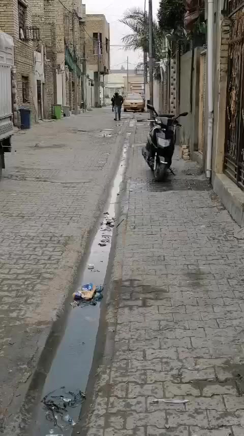 السلام عليكم
نصف قطعة للبيع  قطاع 74 
مربعة كما موضح بالفيديو
63 متر 
السعر 68
قريبة عل شارع العام 
عكادة
للاستفسار ***********
