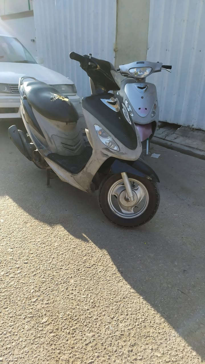 السلام عليكم شباب دراجه للبيع نظافه فول برغي ما مفتوح بيها دراجه كفاله عامه تجي وتفحص محرك ما مفتوح مكاني نجف هاي ميسان هذا رقم موبايلي 🚁✨🙋💥


**إذا كنت صاحب هذا الإعلان وتريد حذفه لأي سبب، رجاءا أرسل رسالة إلى الدعم الفني**