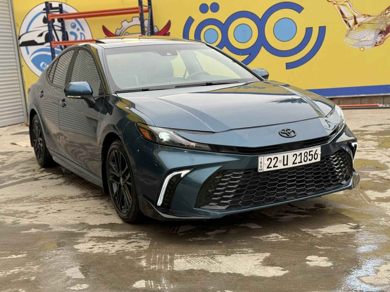 السلام عليكم كامري SE موديل 25 فول مواصفات هايبرد بانزين 
وارد امريكي ضرره بنيد صبغ فقط ايرباك دركه وراجع سيتم ماشيه 8000 مل بعده بحاله الشركه  السعر 238 وبيها مجال 
*********** بغداد الدوره ابو طياره صور الضرر مرفقه
