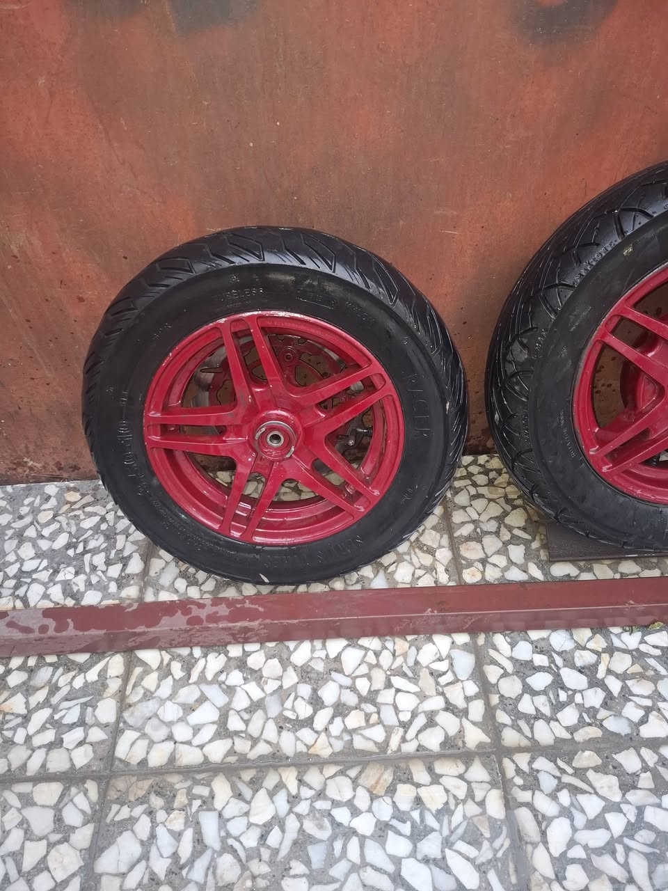 وياله مال ثعلب او جيتي ار كاملات جيب وشد حته الفلنجه الماميه بيهن وياضيه مكاني بغداد ***********
