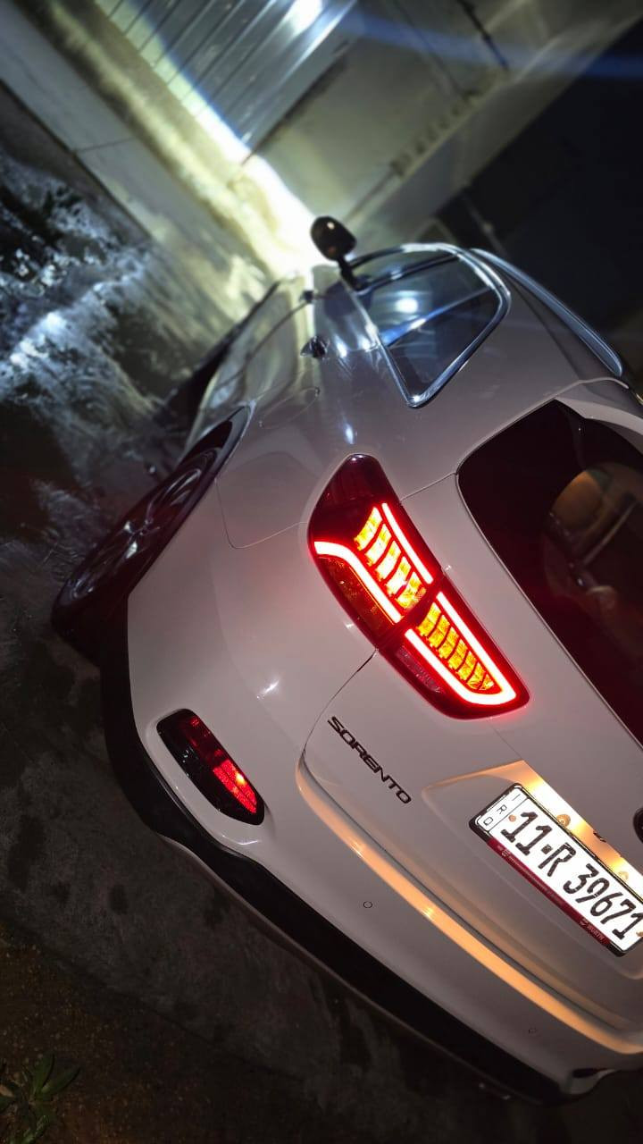 سورنتو موديل 2018 خليجي 
1 - السيارة بأسمي
2 - شكل2020  .
3 - ( خـليـجـي )  شركه دوليه . .
4 - رقم بغداد ارقام جديده  .
5- هزه جديده 
6- بصمه 
7- باب خلفي كهرباء
8 - نضام بريك ابي اس 
9- لدات اماميه خلفيه
10 - لايت زنون
 11- كامره اصليه دواره 
12- حساس امامي خلفي اصلي ..
13 - كشن كهرباء +جلد  لونين . 
14-  3قطع تبريد .
15 - شاشه اصليه كار بلي .
16- سبعه راكب .
17- بصمه تشغيل وابواب  .
18- 6 سلندر  م3500  مامفتوح بلادي .
19 - 8كير مامفتوح بلادي   . 
20 - ترحيب  .
21- جنطه كهربائية ذكيه 
22 - كاميره دوارة  .    
23- مري شفط .
24-  اشاره بالمري .
25- برادات بلاديه .
26 -شاشه كبيرة .
27- اربع انظمه قياده  Sport  eco cimfort   smart  .
28- كشافات ضباب رباعي .
29 - علامة بالدواسه .
30- السياره جديده مكفوله من الصبغ والبارد 
31_تخم تاير 
 32 -السياره ماشيه 70 الف .
سيارة جديده جدا سعرها معقول بلعافيه ع الياخذها 

مكان السيارة بغداد
رقم صاحب السيارة 
***********

السعر :: اطلبه بالتعليقات يصلك خاص 📩

#ادارة_الصفحه ⚡

ملاحظه / 🔴
مدير الصفحه غير مسؤول عن بيع وشراء واصوليات السياره نحن صفحه لعرض السيارات فقط.
