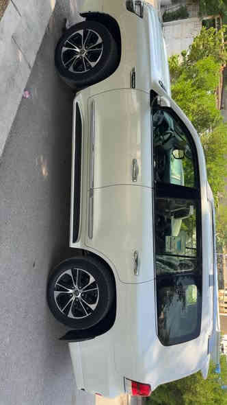 مرحبا اخوان لاندكروز موديل ٢٠٢١ بحراني رقم بغداد ماشية 92 الف قابل للزيادة رقم بغداد الدولي هزة جديدة كفاله عامة عدى طلقة بل بنيد مانافذه مسويه وممبينه سيارة ب اسمي رجئا اقرة المنشور وشوف السونر واتصل للستفسار عن السعر المراسلة على رقم الهاتف *********** واتسب موجود بغداد
