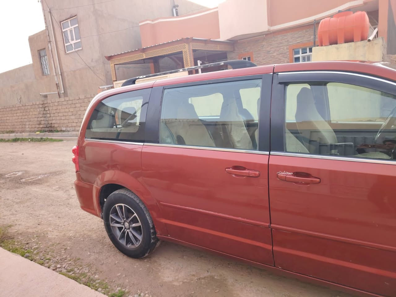 دوج كرفان موديل 2012 جاهزه ع أخر حبايه رقم بغداد دولي جديد هزه جديدة شرط التحويل 7 راكب ثلاث قطع تبريد كير محرك تدفئة تبريد صدر كله شرط بيها مكانات صبغ أبيع احزام قماره وتكم قطره صبغ مابيهن فقط قبق الصندوك بي معجون حك شبر للامانه السعر 125 وبيها مجال قليل مراوس يرهم حسب القناعة سيارة عائلية خطوط طلاب سيارة فول مواصفات باب سلايت كهربائي
للاتصال ***********
