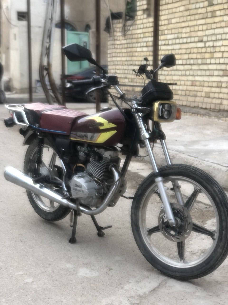 سلام عليكم كوم حديد سيفان 5كير موديل 2022 ابيع كوم حديد دراجه جانت شغاله  مكينه نظيفه  وناعمه كلجات جدد    ابيع كوم حديد طافيه  دراجه يرادله باتري قوي كهربائيات كله شغاله يله تشتغل وتسحك  ابيع كوم حديد لادكلي شبيه تجي تحمل وتروح
350وبيه مجال مكاني بغداد***********
