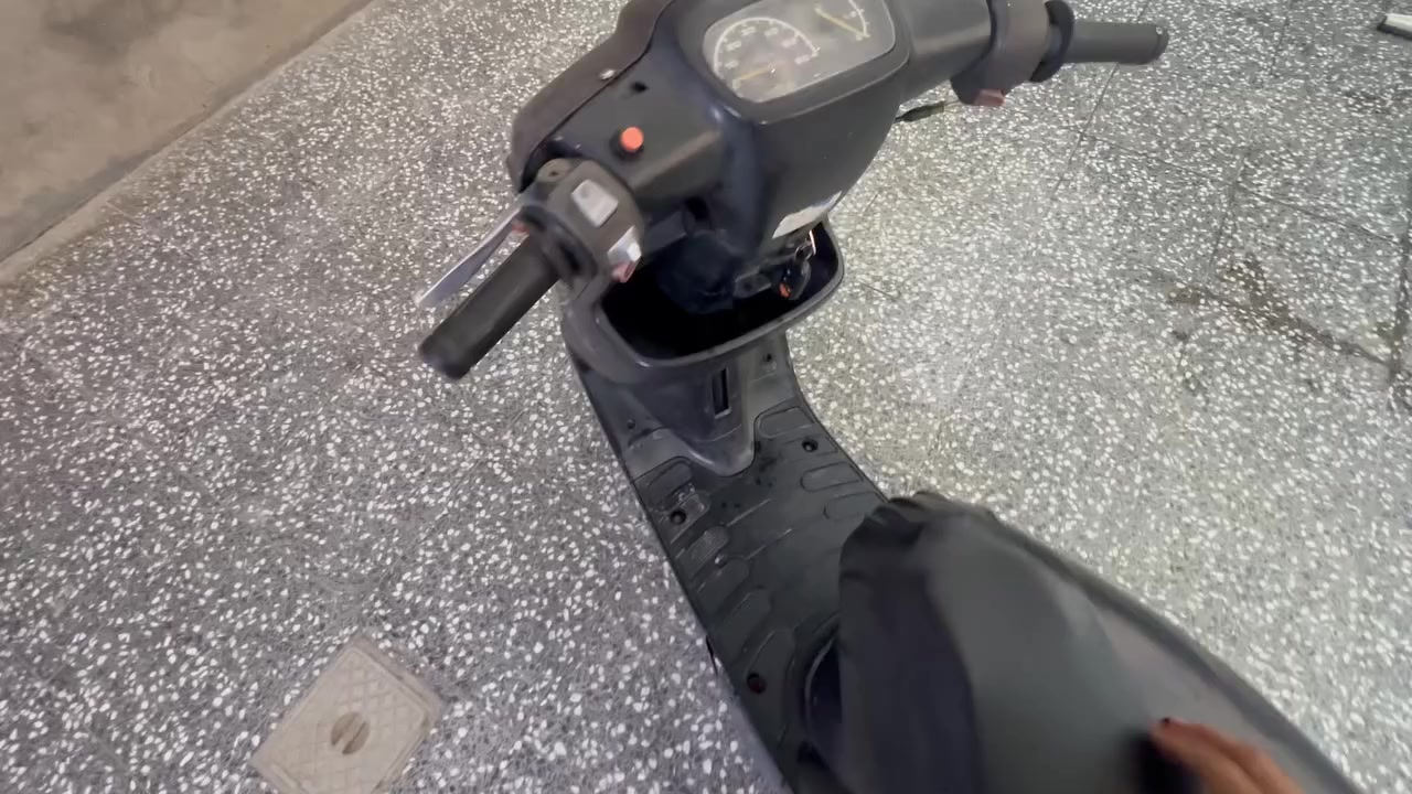 السلام عليكم
دراجه بطه للبيع نقص بك لايت ودبه دهن مكاني بغداد جسر ديالى 150 وبيه مجال بسيط ***********
