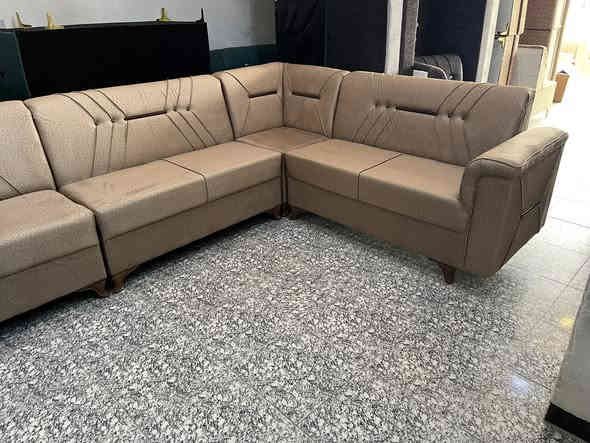 بسعر 390 الف تخم ديوان شغل فول بلوك اسود  👑✨👇 ⚜️زورونا تجون كل ماهو جديد ⚜️جميع الالوان متوفر مختلف الموديلات والقياسات   👑☎️✨   كربلاء حي العامل شارع المستوصف مقابل مركز فحص الوافدين  للاستفسار الاتصال ☎️***********☎️***********
